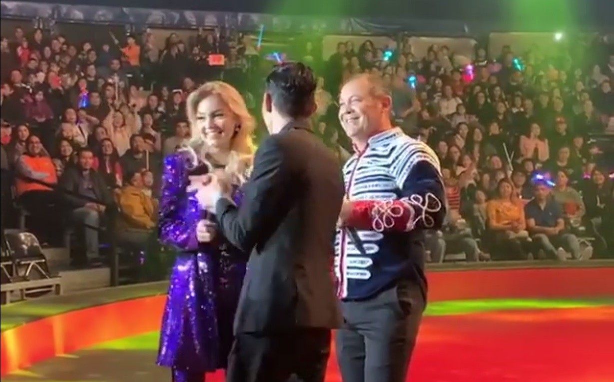 Angelique Boyer se presentó en Chicago como la invitada especial del Circo Hermanos Vazquez