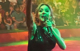 Angelique Boyer llevó alegría a Houston con el Circo Hermanos Vazquez